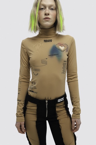 Beige AURA body